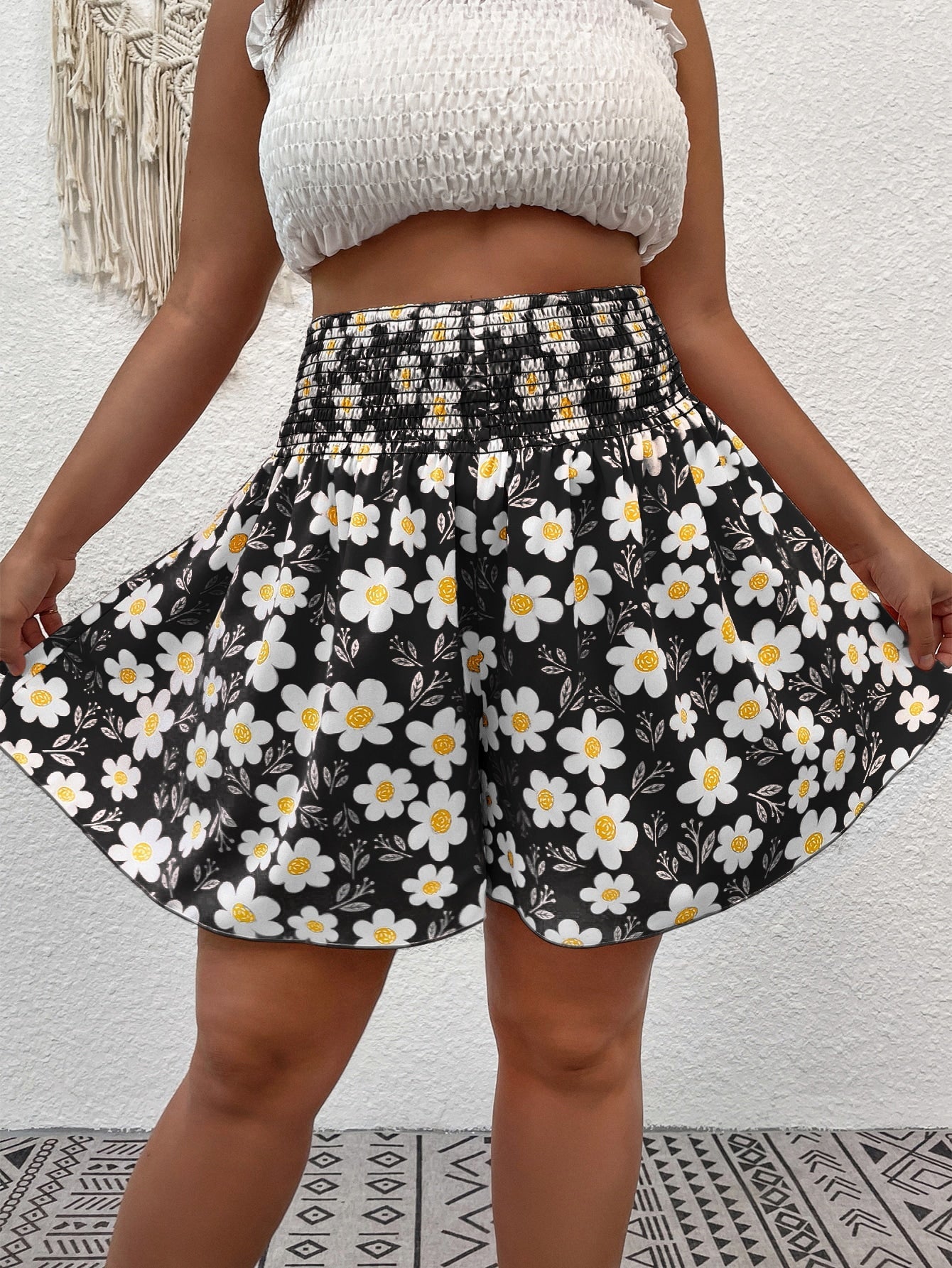 Short feminino de Perna Larga Lysandra. Plus Size