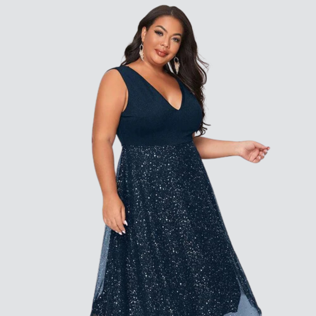 Vestido Curto Genova - Plus Size