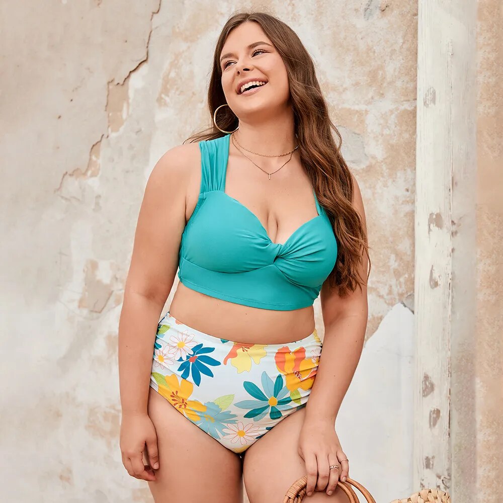 Biquíni Plus Size de Cintura Alta Florido - Iza