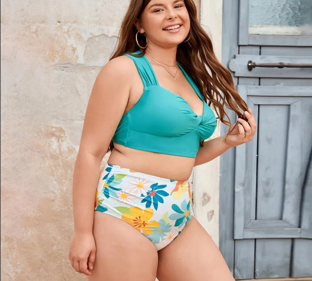 Biquíni Plus Size de Cintura Alta Florido - Iza