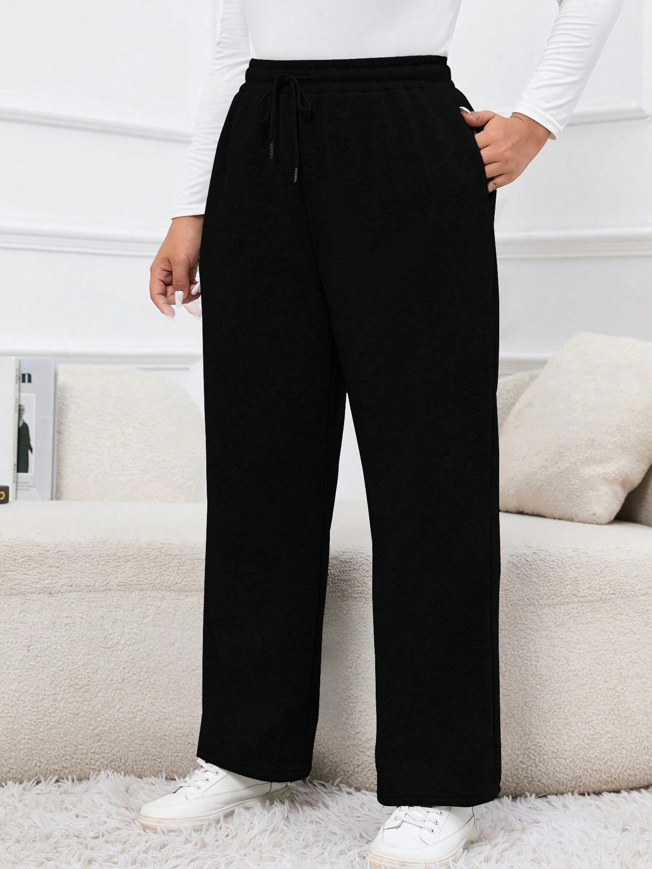 Calça feminina Casual com Cordão Danielle. Plus Size